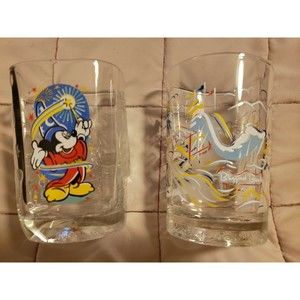 Vintage Mickey Mouse 2000 (1) and Goofy (1) McDonalds Glasses Walt Disney World